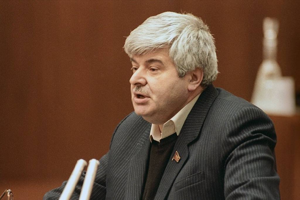 Гавриил Попов - первый мэр Москвы